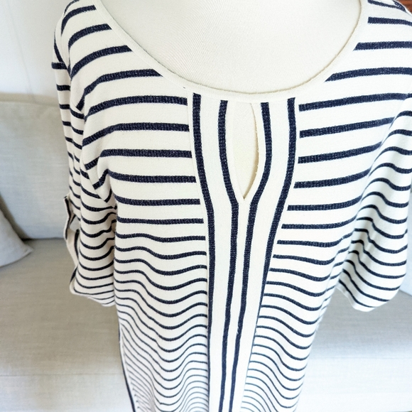 Below Bayou. Dress. A27 - Picture 4 of 7